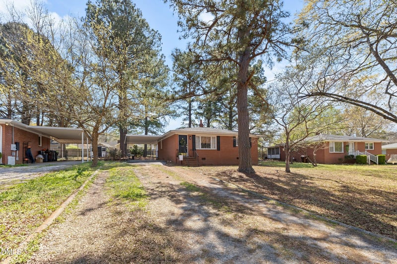 320 Lake Dr, Wendell, NC 27591