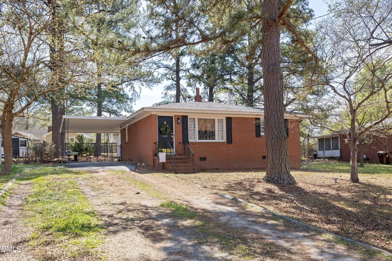 320 Lake Dr, Wendell, NC 27591