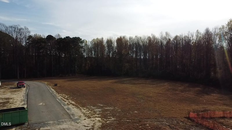 320 Lakewood Rd, Four Oaks, NC 27524