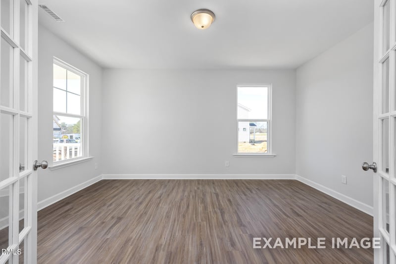 320 Longleaf Glen Ln, Zebulon, NC 27597