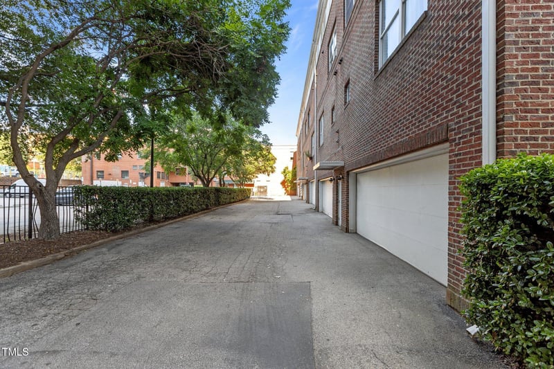 320 Martin St, Raleigh, NC 27601