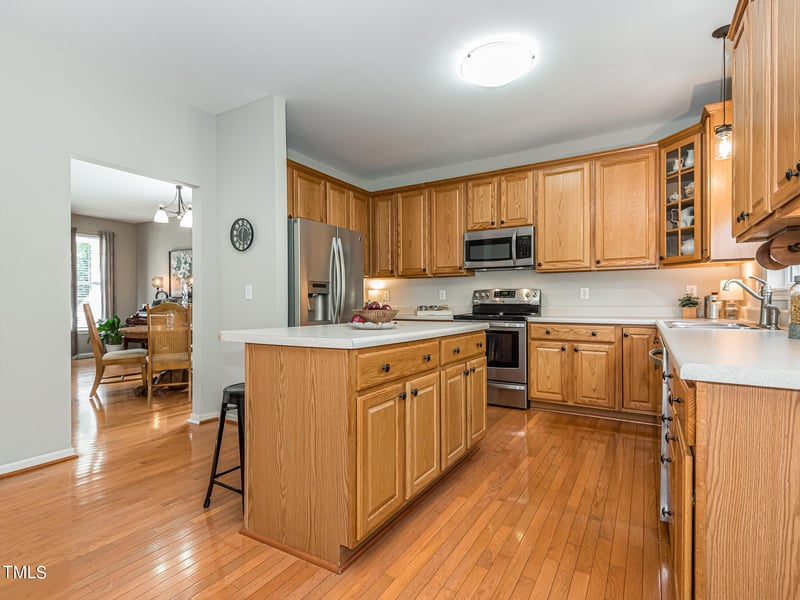 320 Middleham Dr, Rolesville, NC 27571