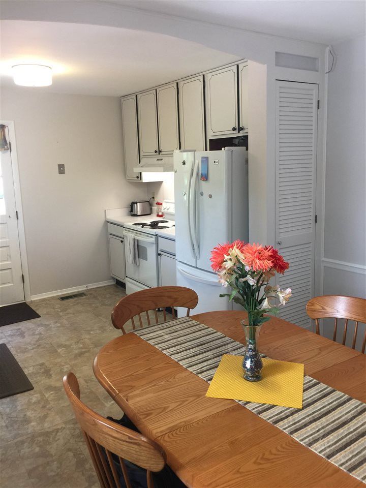 320 Northclift Dr, Raleigh, NC 27609