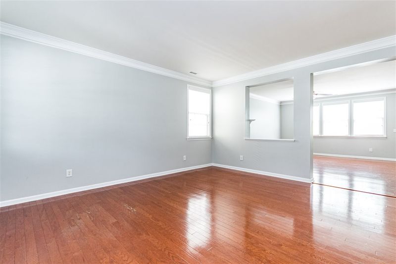 320 Northlands Dr, Cary, NC 27519