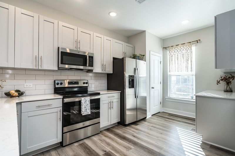 320 Old Grove Ln, Apex, NC 27502