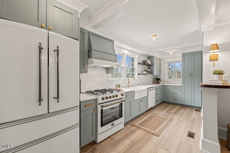 320 Orange St, Hillsborough, NC 27278