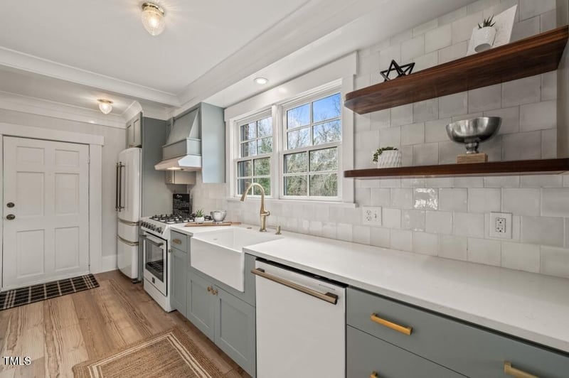 320 Orange St, Hillsborough, NC 27278
