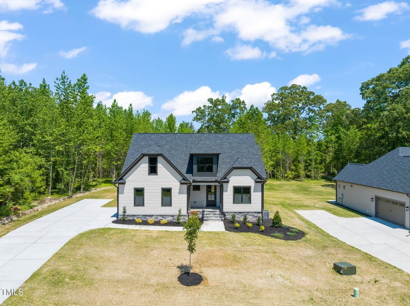 320 Pilot Ridge Rd, Zebulon, NC 27597