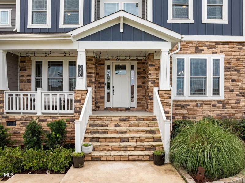 320 Prestwood Dr, Hillsborough, NC 27278