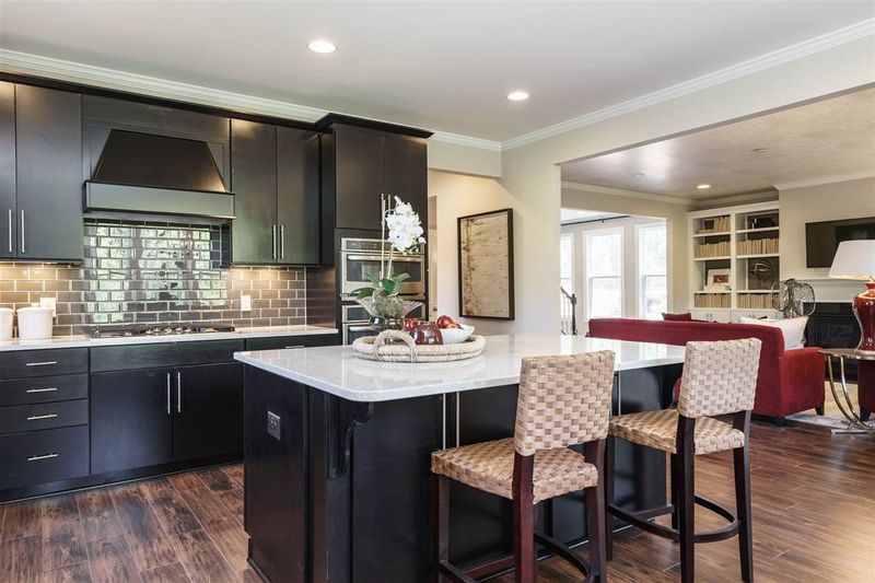 320 Rapport Dr, Cary, NC 27519