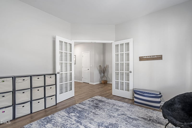 320 Red Brick St, Sanford, NC 27330