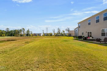 320 Red Brick St, Sanford, NC 27330