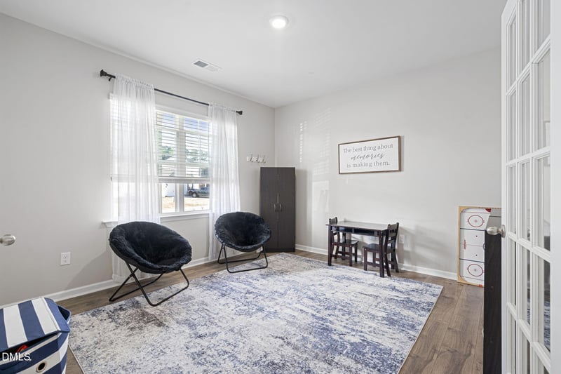 320 Red Brick St, Sanford, NC 27330