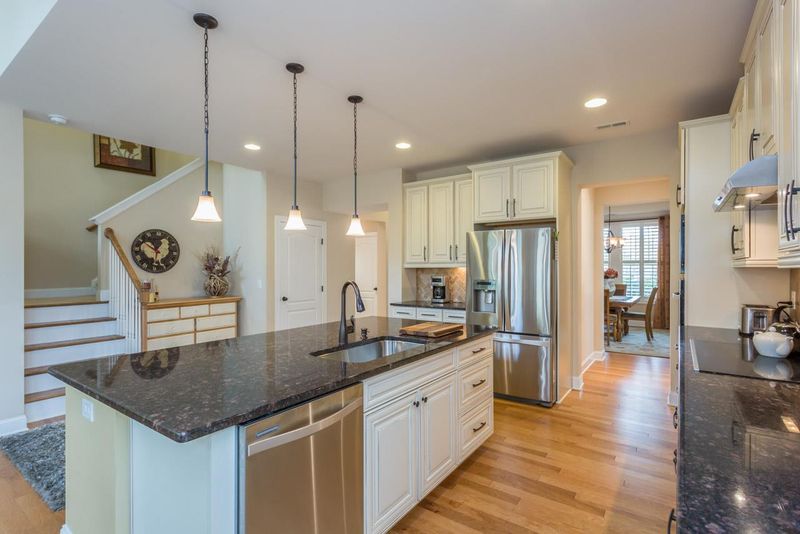 320 Striped Maple Ct, Apex, NC 27539