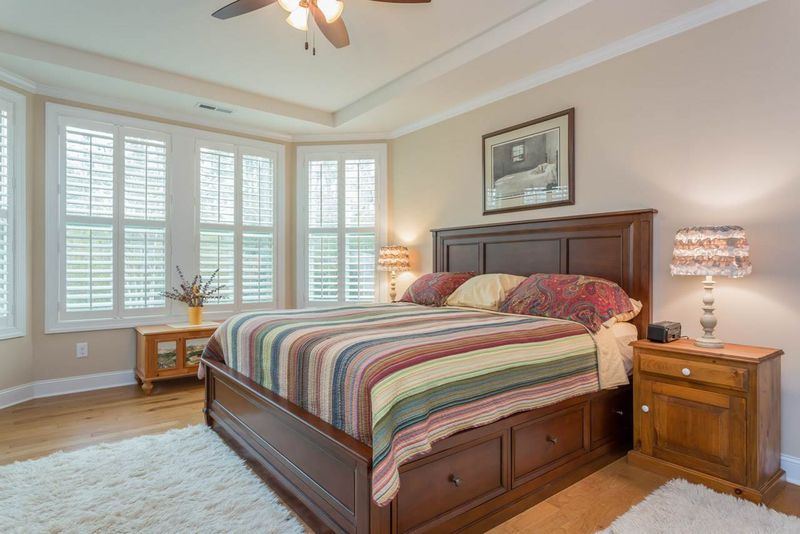 320 Striped Maple Ct, Apex, NC 27539
