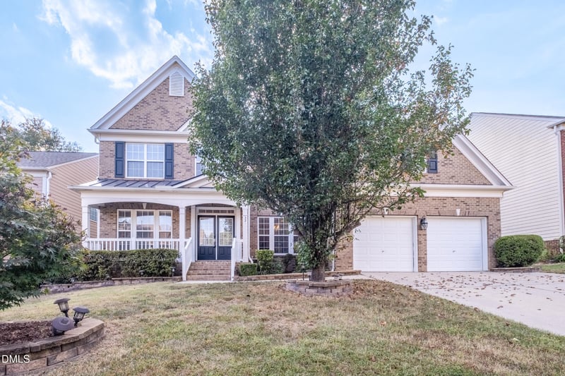 320 Sutton Glen Dr, Apex, NC 27523