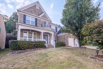 320 Sutton Glen Dr, Apex, NC 27523