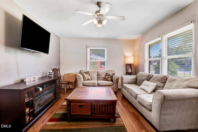 320 Virginia St, Clayton, NC 27520