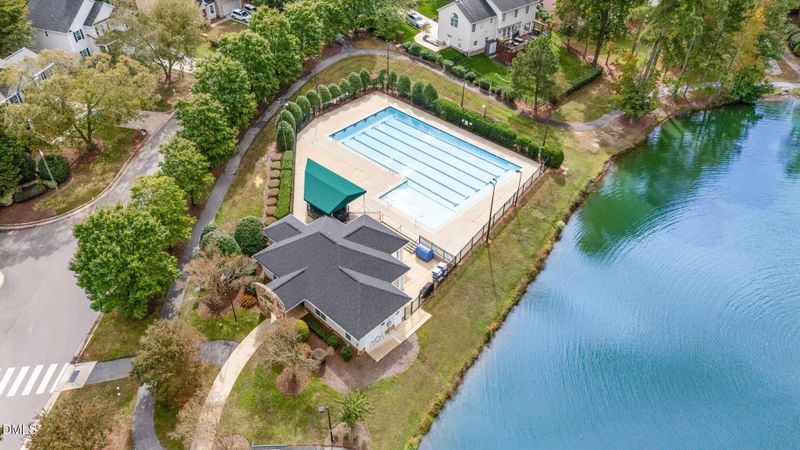 320 Wedgemere St, Cary, NC 27519