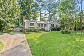 320 Whithorne Dr, Garner, NC 27529