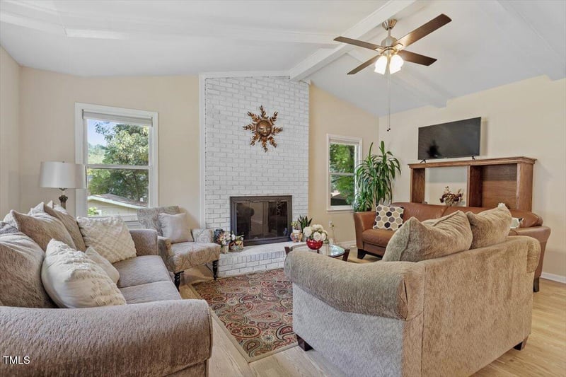 320 Whithorne Dr, Garner, NC 27529