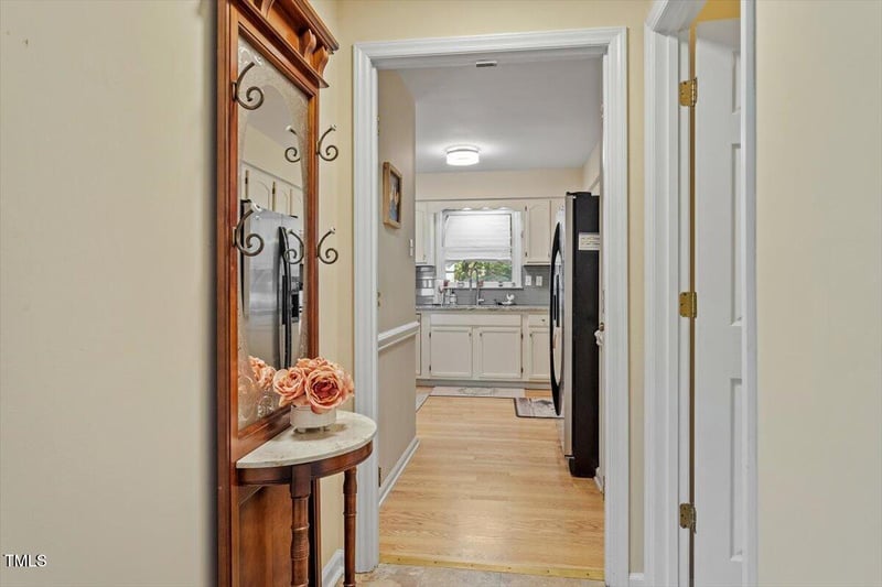 320 Whithorne Dr, Garner, NC 27529
