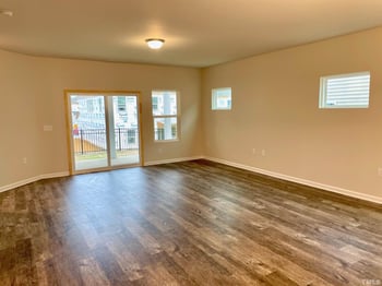 320 Wilbur Lake Dr, Fuquay Varina, NC 27526
