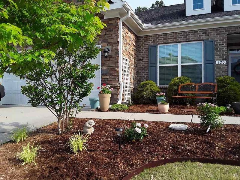 320 Windrush Ln, Durham, NC 27703