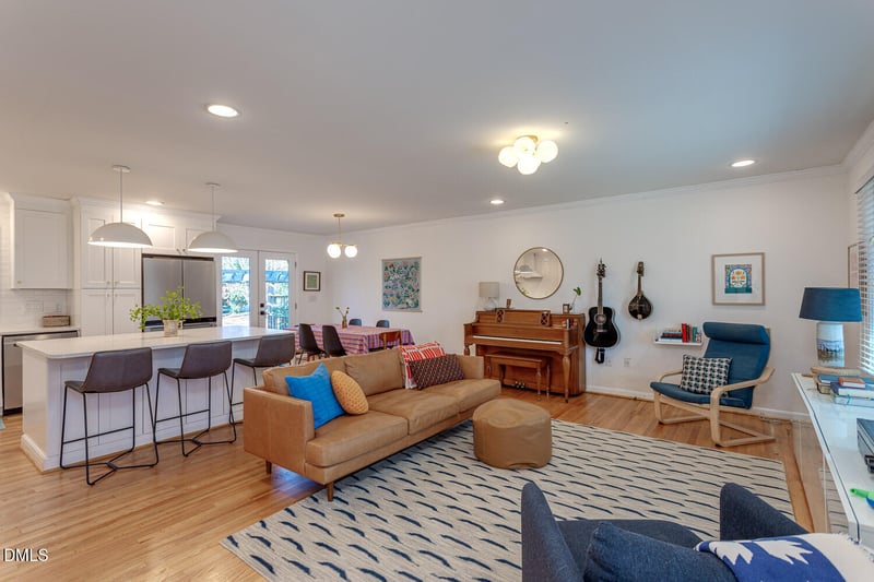 3200 Fairforest Pl, Raleigh, NC 27604