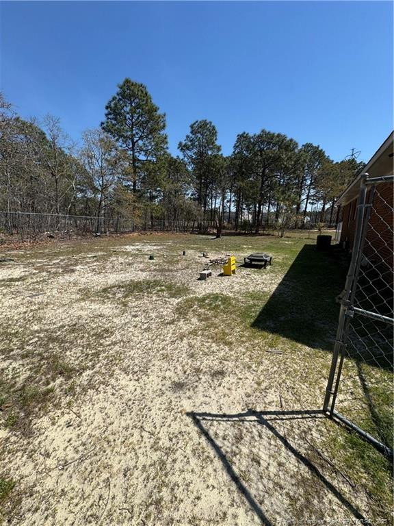 3200 Teakwood Ct, Hope Mills, NC 28348