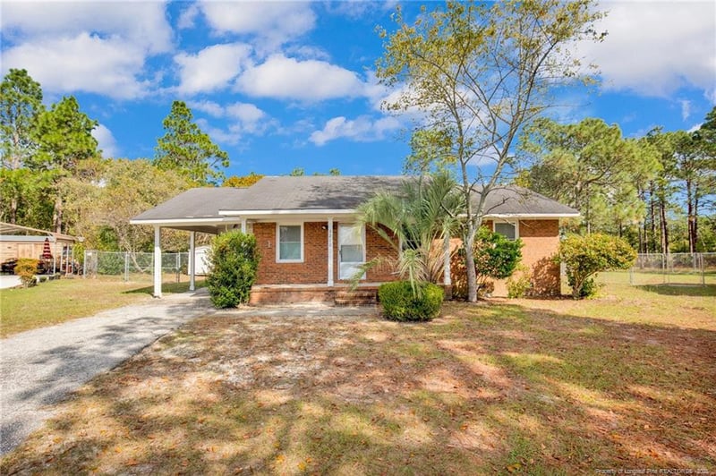 3200 Teakwood Ct, Hope Mills, NC 28348