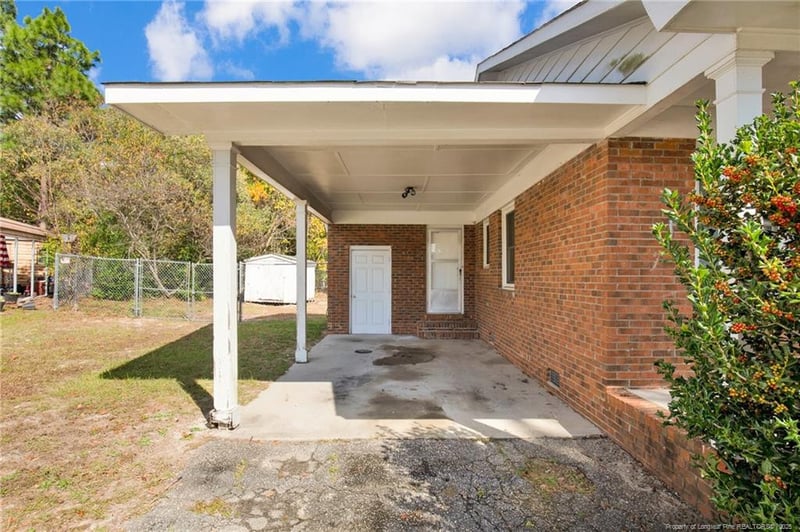 3200 Teakwood Ct, Hope Mills, NC 28348