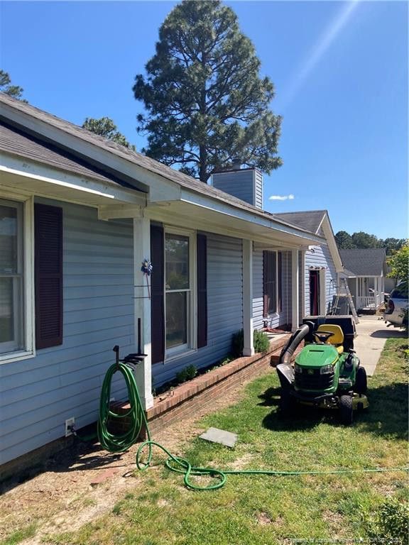 3201 Ansley Dr, Hope Mills, NC 28348
