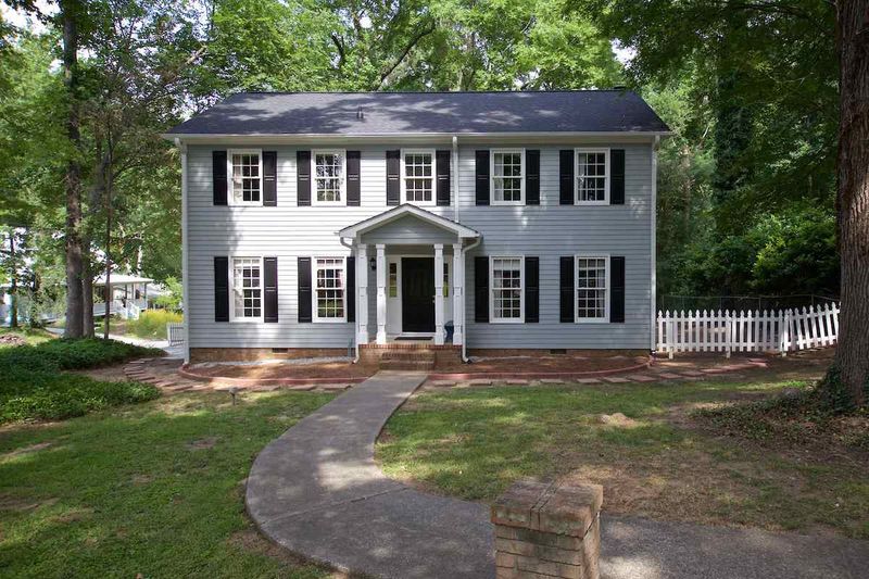 3201 Dixon Rd, Durham, NC 27707