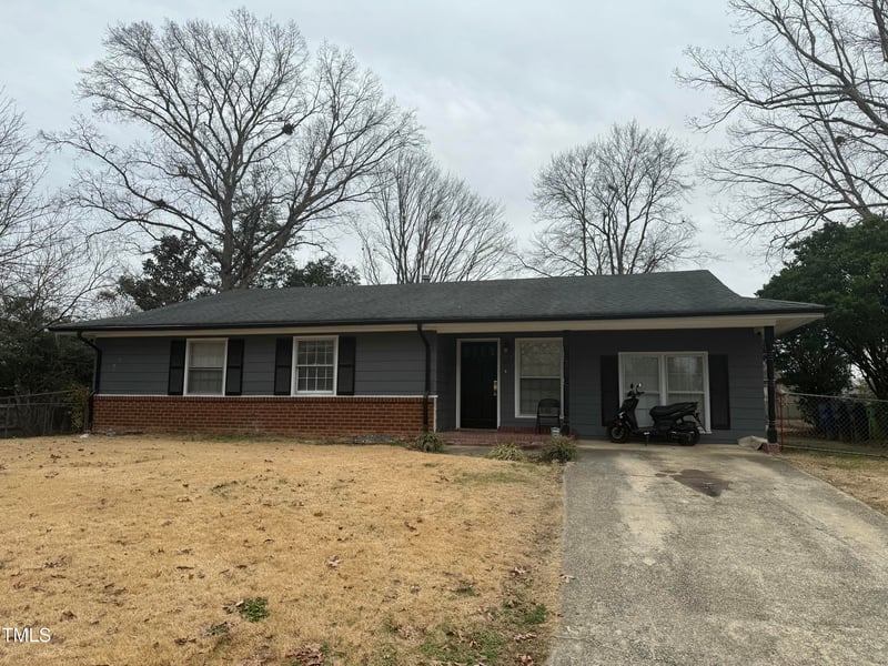 3201 Idlewood Village Dr, Raleigh, NC 27610