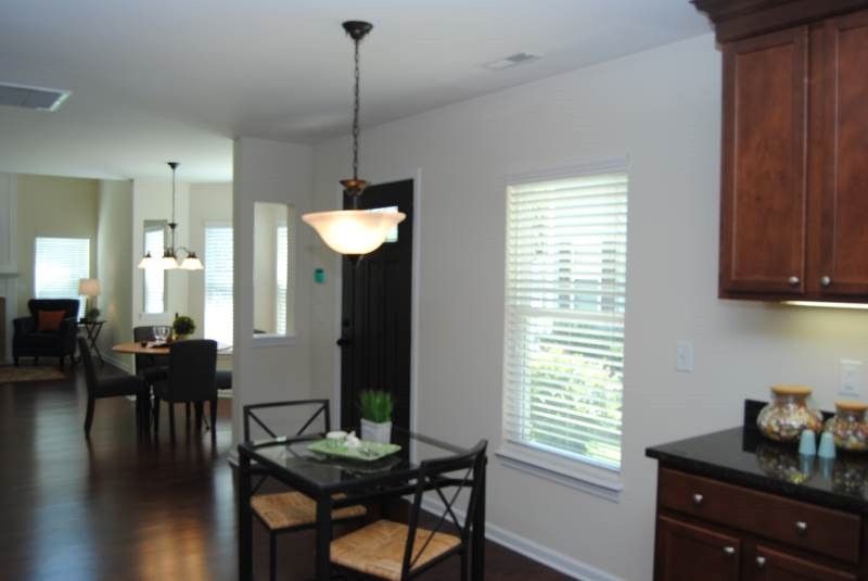 3202 Bartlett Cir, Hillsborough, NC 27278