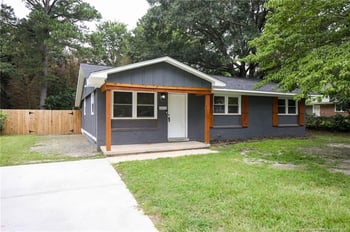 3202 Periwinkle Dr, Fayetteville, NC 28306