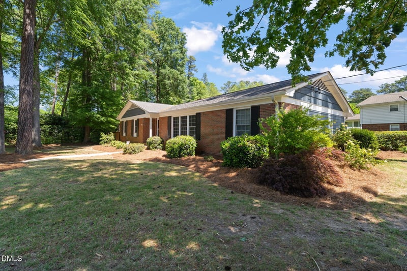 3202 Shaftsbury St, Durham, NC 27704