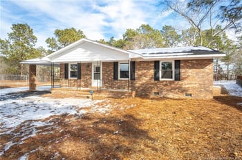3202 Teakwood Ct, Hope Mills, NC 28348