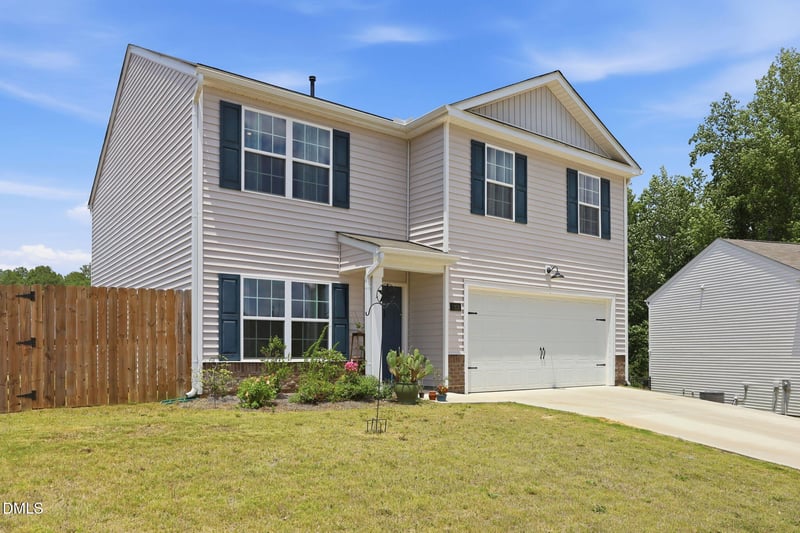 3203 Finch Ct, Sanford, NC 27332
