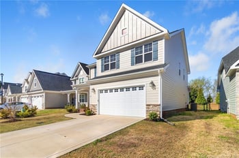 3204 Carnoustie Ct, Fayetteville, NC 28306