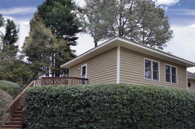 3204 Mill Rn #144, Raleigh, NC 27612