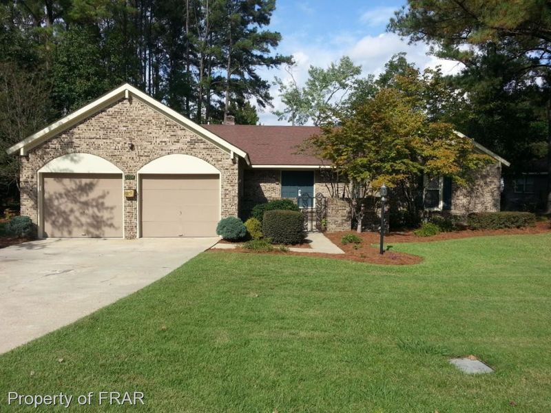 3204 Morganton Rd, Fayetteville, NC 28303