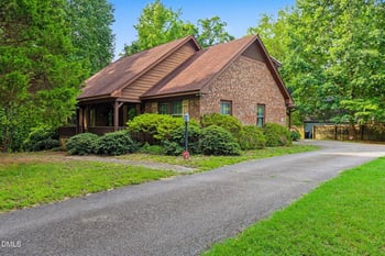 3204 Piedmont Dr, Raleigh, NC 27604