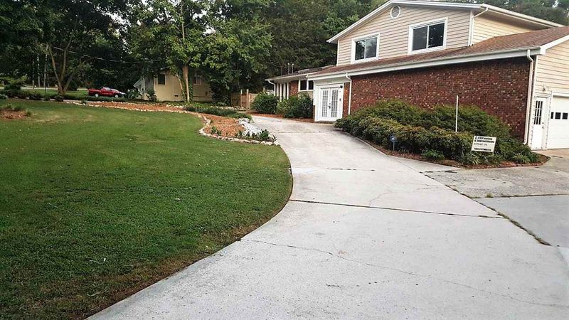 3204 Timberlake Rd, Raleigh, NC 27604