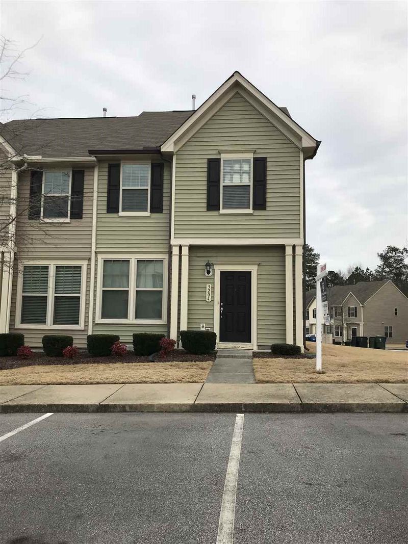 3204 Warm Springs Ln, Raleigh, NC 27610