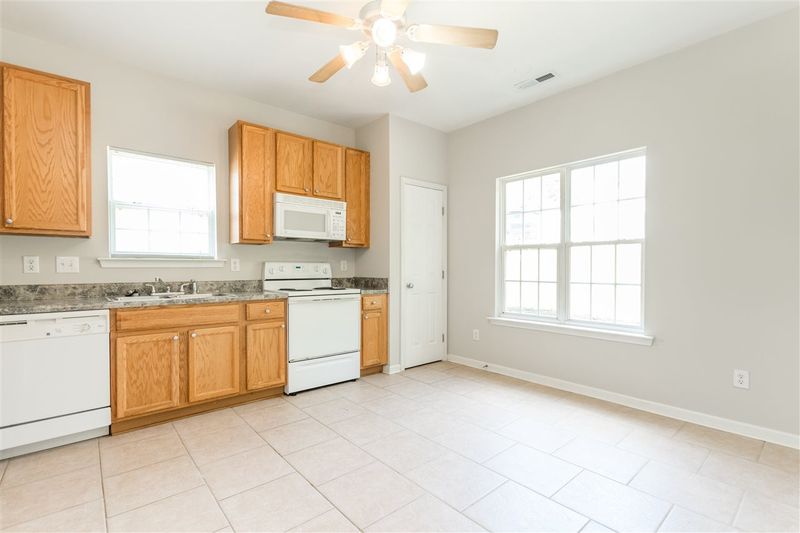 3204 Windmont Ct, Raleigh, NC 27610