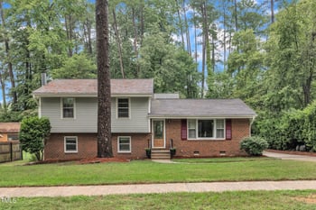 3205 Arrowwood Dr, Raleigh, NC 27604