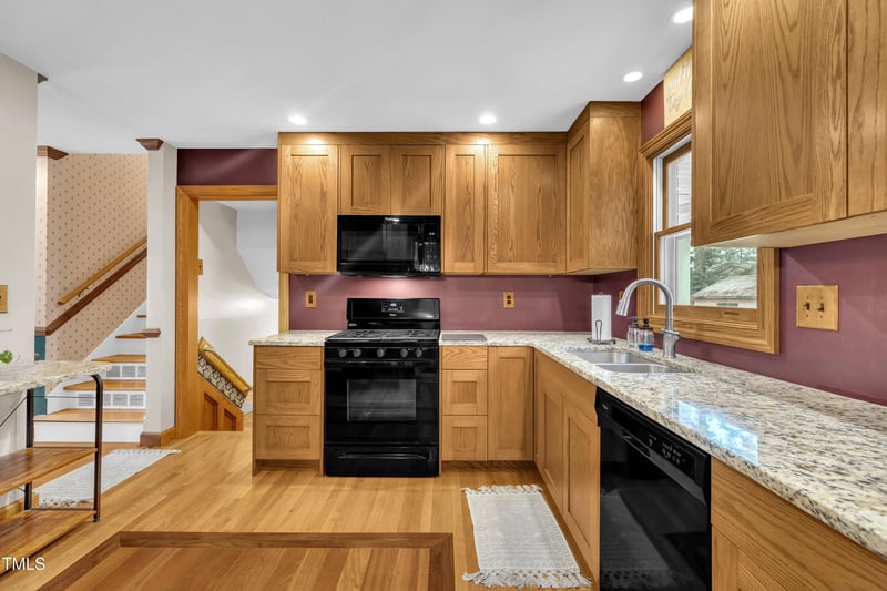 3205 Arrowwood Dr, Raleigh, NC 27604