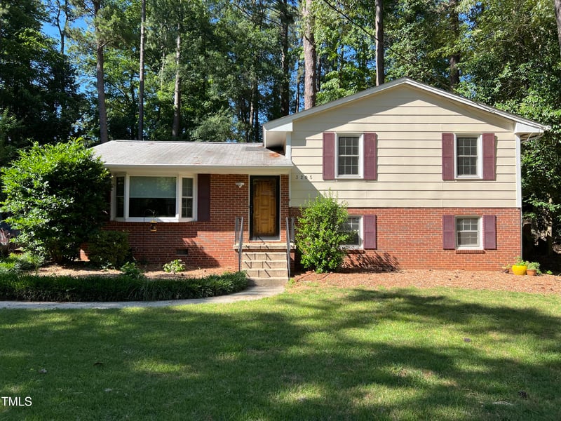 3205 Broyhill Cir, Raleigh, NC 27604